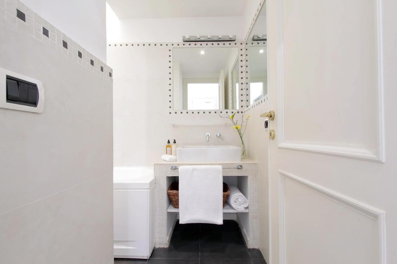 Colosseo Terrace Apartment روما المظهر الخارجي الصورة